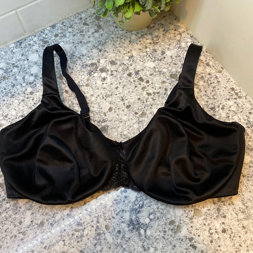 Soma black underwire bra size 38DD 38 E